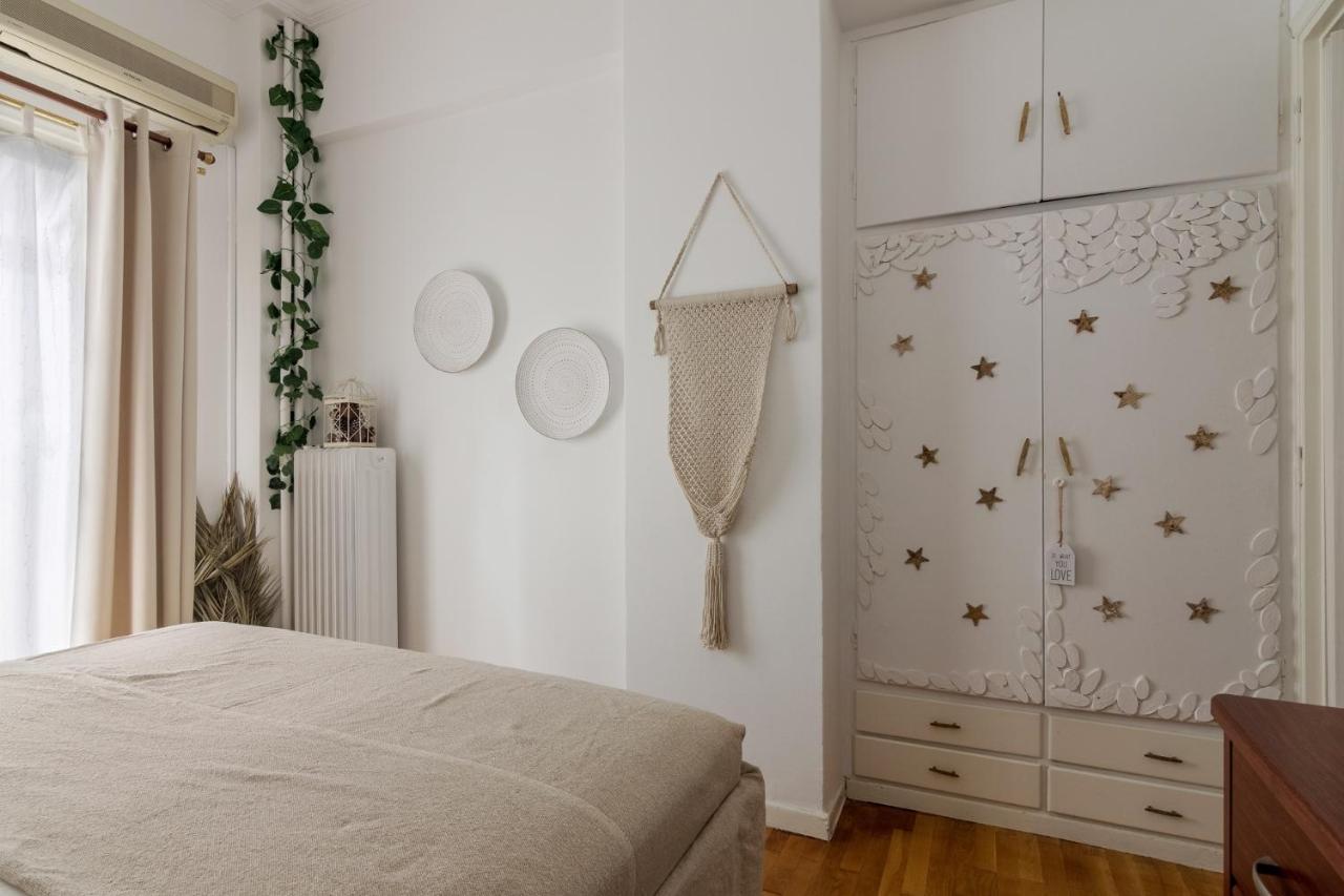 Classic And Modern Apartment In Athen Eksteriør billede