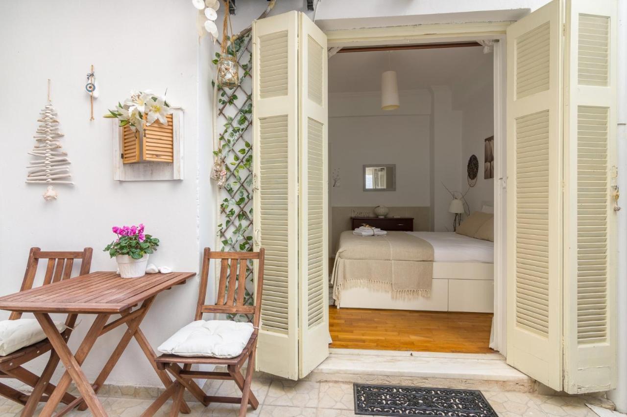 Classic And Modern Apartment In Athen Eksteriør billede
